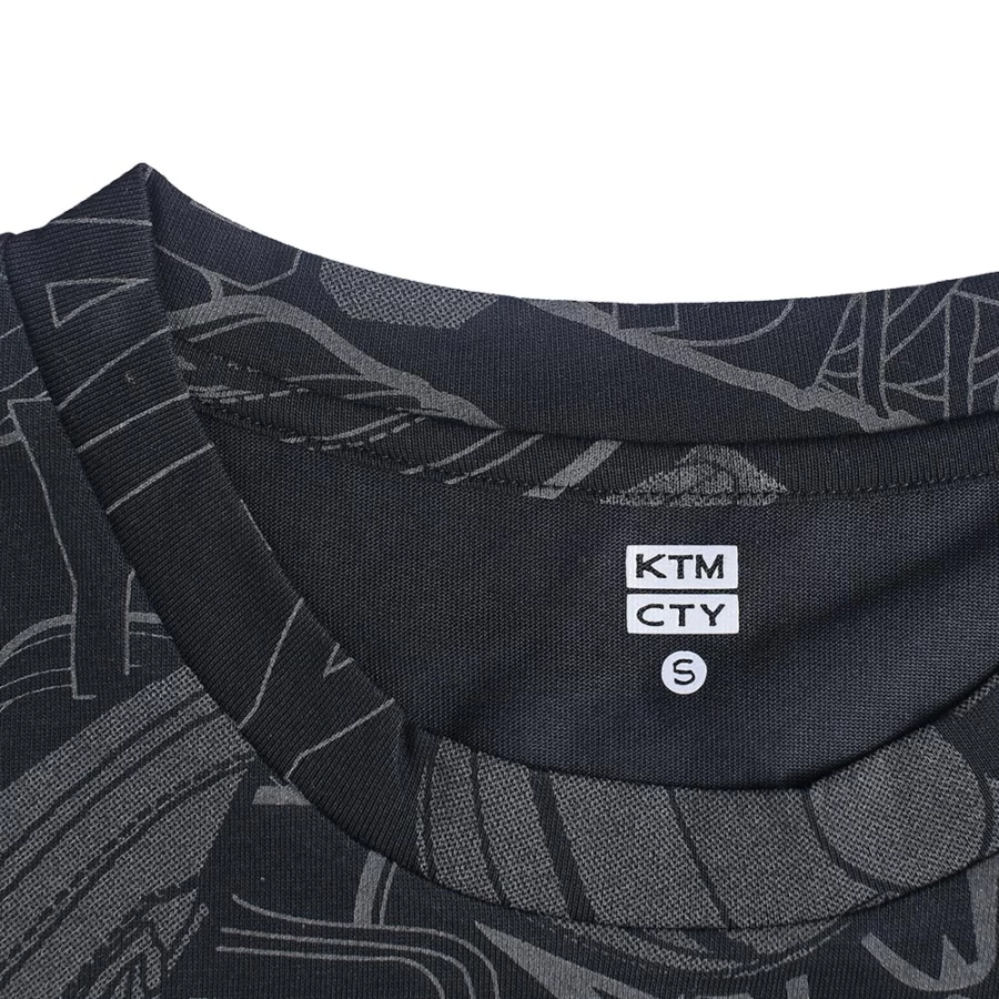 men-knitted-round-neck-t-shirt-kkrn15152-8a